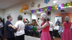 Л. Максимова «Студентка»