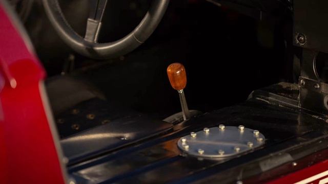 Ford GT40 MkI смотреть онлайн