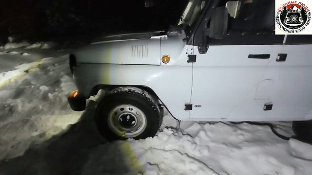 Снежный оффроад выезд на Нивах, УАЗ Хантер, Тойота Ленд Круизер, Митсубиши Паджеро IO, Танк 30