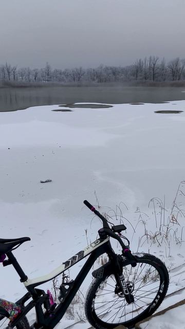 Почему не замерзает вода смотреть онлайн