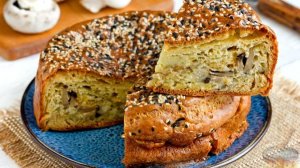 ЗАЛИВНОЙ ПИРОГ С ЛУКОМ И ГРИБАМИ