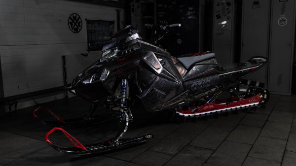 Buddy's Custom Shop season 25/26 OZZY Build