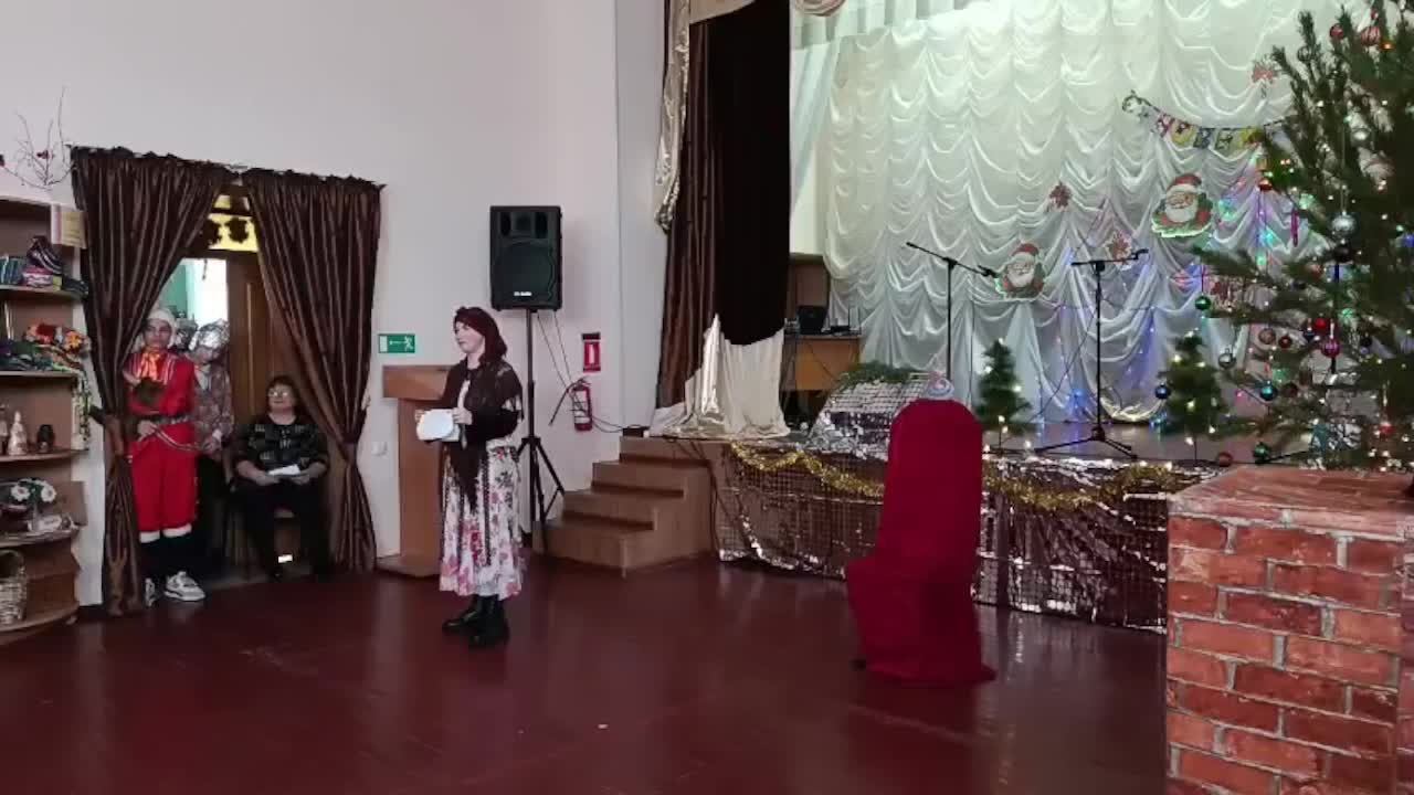 «Новогоднее приключение»–концерт смотреть онлайн