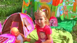 Беби бон и пупсик на пикнике в диком лесу - Играем в кук