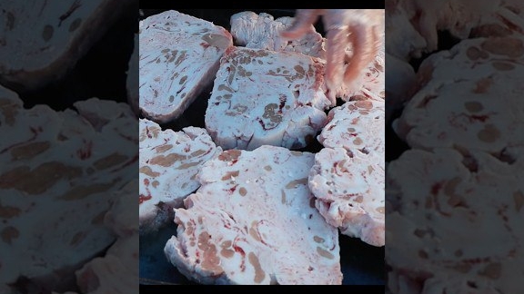 корейская уличная еда. свиные субпродукты смотреть онлайн