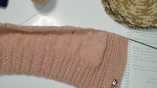 «Вяжем играя» с Еленой Велиной. Январь. 27 часов вязания. 2 готовые работы смотреть онлайн