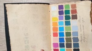 Листалка блокнота с рисунками. Пока работ совсем мало.