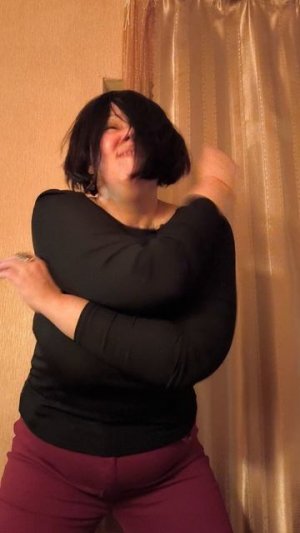 Лора Бронская