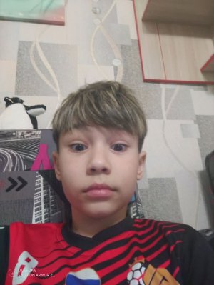 рассказываешь шутки со школы