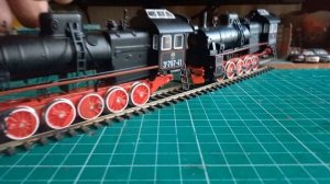 Сравнение устойчивости моделей с разным расположением центра тяжести.