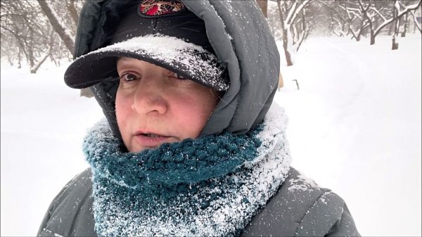 Снежный КОЛЛАПС в Москве 💥ЦУМ / Ёлка Крида ОТСТОЙ🎄Что беру из вещей в зимний Адлер!