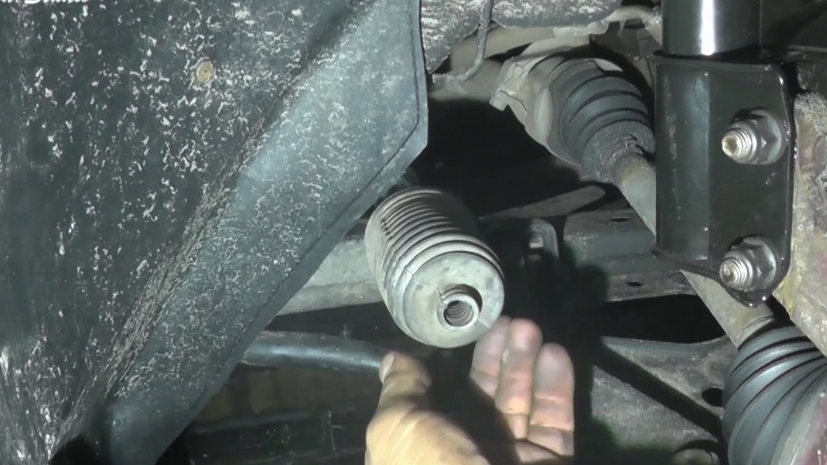 Замена рулевой тяги и наконечника Dacia Logan (Renault Logan)