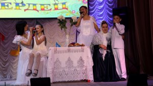 15 мая - Международный день семьи. Песня «Отчий дом» - наш семейный ансамбль