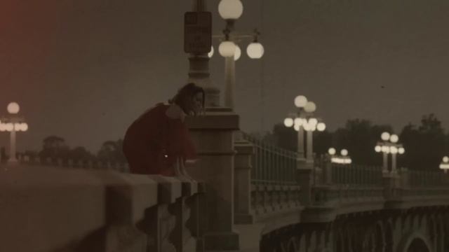 Lana Del Rey - Summertime Sadness (Official Music Video) смотреть онлайн