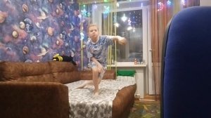 учусь паркуру часть 4