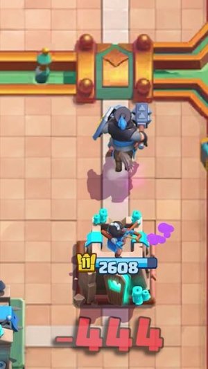 Идеальная Защита Кабанов Темным Принцем | Clash Royale