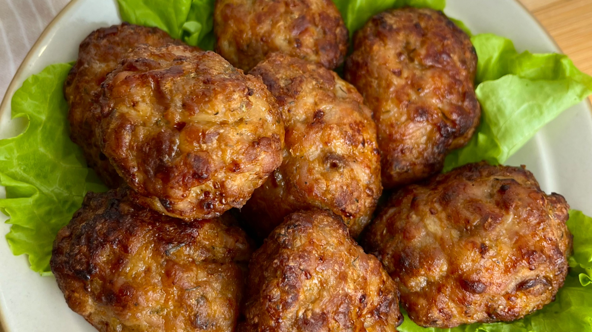 Готовлю в любимом аэрогриле Demiand Артикул на вб #258959035 Артикул на озон #1706106938