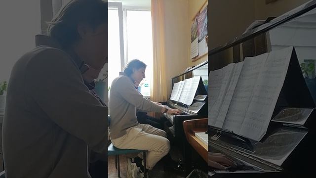 В. Коровицын  Балаганчик