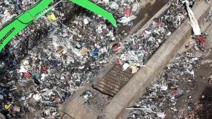 Огромная МЯСОРУБКА уничтожает автомобили 🚕🚘 Я посещаю свалку Norton в Ливерпуле