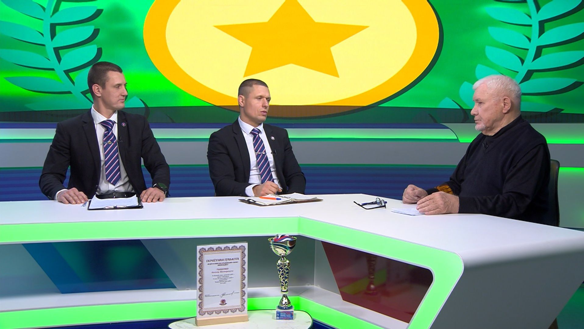 Антон и Никита Тыщенко о спортивных единоборствах в Севастополе (Спортивный акцент. 27 января 2026) смотреть онлайн