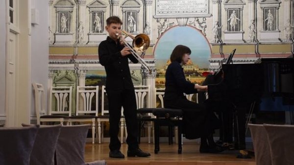 Михаил Макаров