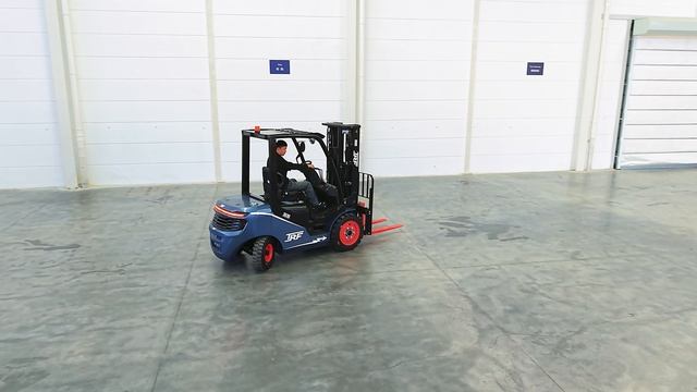 TRF E20_35-5M7H Электрический вилочный погрузчик