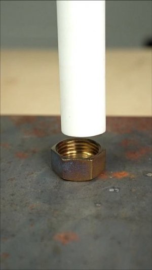 Как сделать резьбу на пластиковой трубе