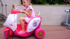 Настя и папа играют в магазин волшебных товаров ⧸ Nastya and