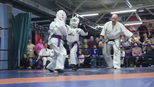 Более 100 юных спортсменов стали участниками Рождественского турнира по кудо в Нижнем Новгороде смотреть онлайн