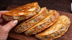 Вкуснее ПИЦЦЫ и дешевле БУРГЕРОВ! Ленивые пирожки без возни с тестом. 400 грамм фарша и 6 лепёшек.