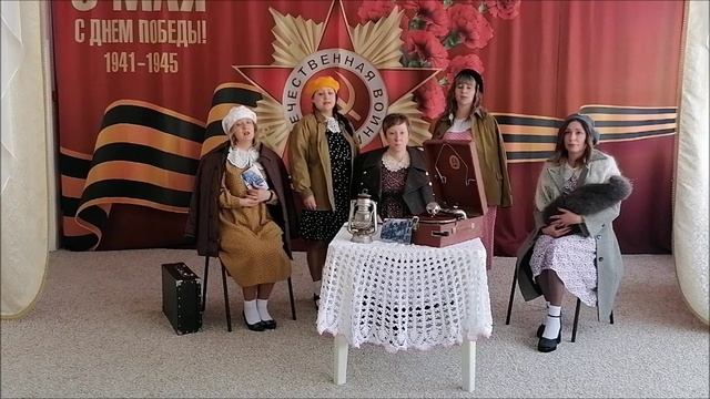 Песня "Ленинградки" в исполнении вокальной группа детского сада "Тынденок" смотреть онлайн