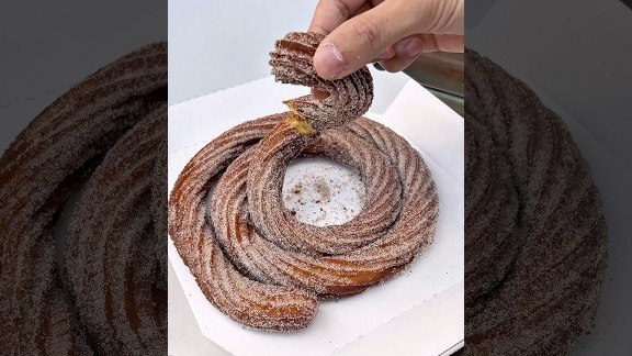 Чуррос очень популярны в Осаке смотреть онлайн