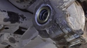 Замена сальника привода заднего редуктора Hyundai Tucson