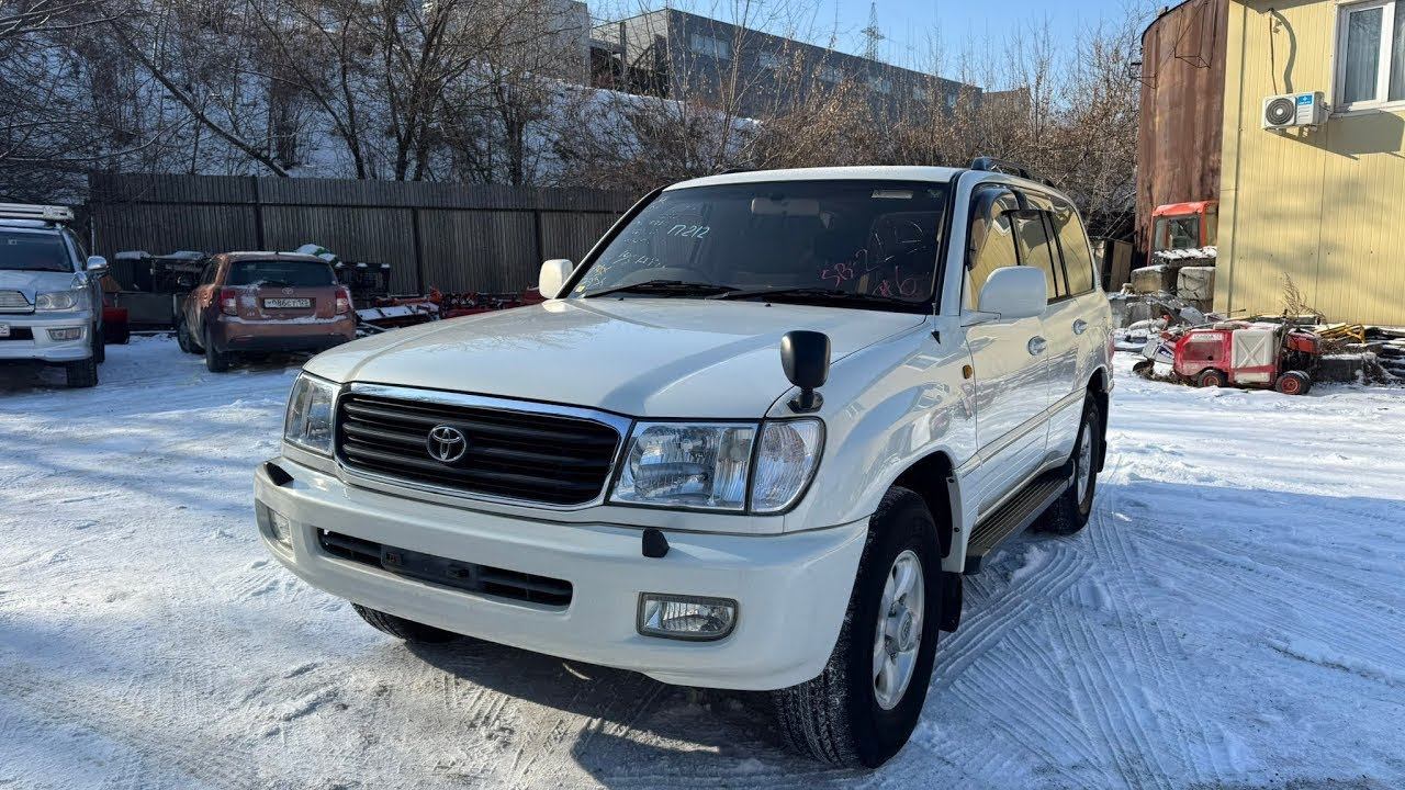 Toyota Land Cruiser 100