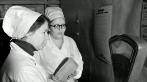 1975 год. Тюмень. Хлебозавод. Выпечка хлеба