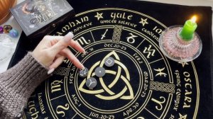 Помиритесь ли вы? Гадание на ведьминых рунах