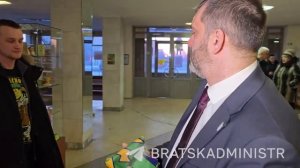 Двоих жителей города Братска торжественно проводили на ратную службу