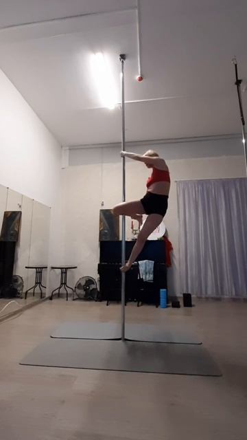 Тот же "несложный элемент" в моём исполнении (из серии "ПОТОМУ ЧТО МОГУ!..")