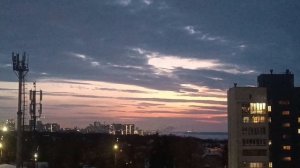 НАЛЕТЕЛИ ТУЧКИ ЗЛЫЕ., ВИДНО К СНЕГОПАДУ. **А ТЫ МНЕ РОЗОЧКИ ДАРИЛ**..