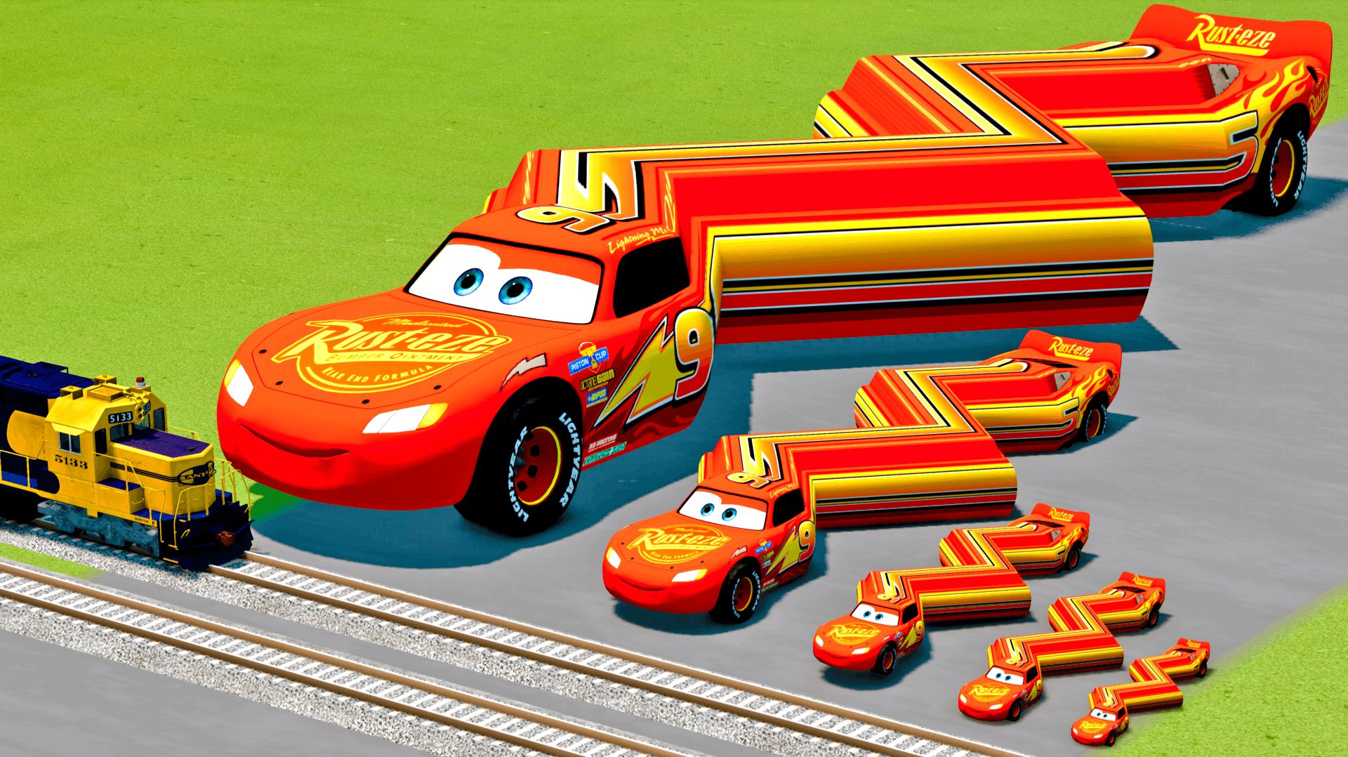 Большие и маленькие Молнии Маквины против спуска и паровозика!