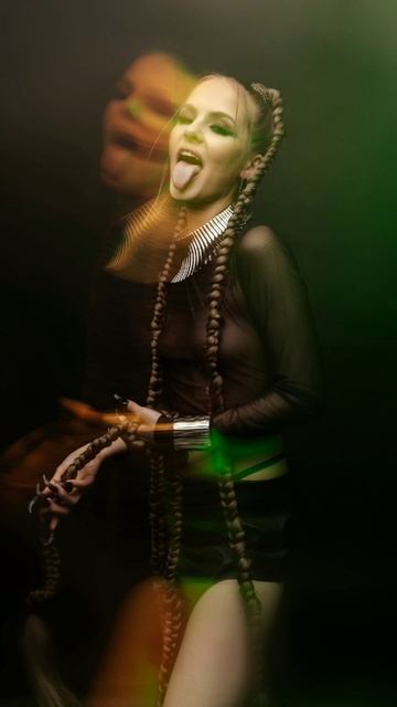 Ядра Чу - женский рэп на прикольном, ты должен её послушать! смотреть онлайн