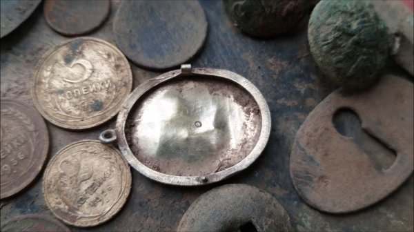 АРХИВ. Коп  по осеннему лесу 2022 года.