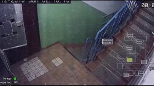 Пять ночей в... подъезде? Проходим первую ночь