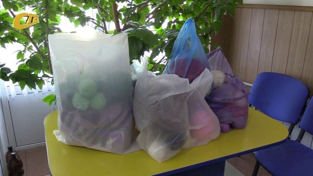 ЖЕЛЕЗНОГОРЦЕВ БЛАГОДАРЯТ ЗА ПОМОЩЬ В ПРИОБРЕТЕНИИ ПРЯЖИ ДЛЯ ВЯЗАНИЯ НОСКОВ БОЙЦАМ СВО смотреть онлайн