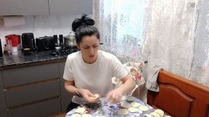 Мотивация на готовку //Леплю вареники с картошкой