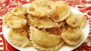 ВАРЕНИКИ С КАРТОШКОЙ И ЖАРЕНЫМ ЛУКОМ РЕЦЕПТ 😋👍