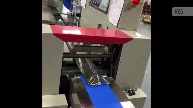 Станок для подсчета и групповой упаковки палочек в пакет CY-250X смотреть онлайн