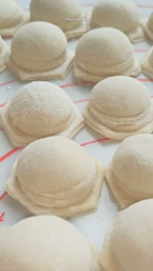 Пельмени домашние три мяса  #пельмени #тесто #пельменидомашние #shorts