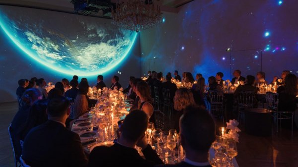 THE WORLD IS MINE. WE CREATE