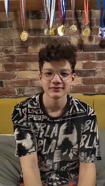 «Пифагоровы штаны» — с нами ваш ребенок полюбит математику! смотреть онлайн